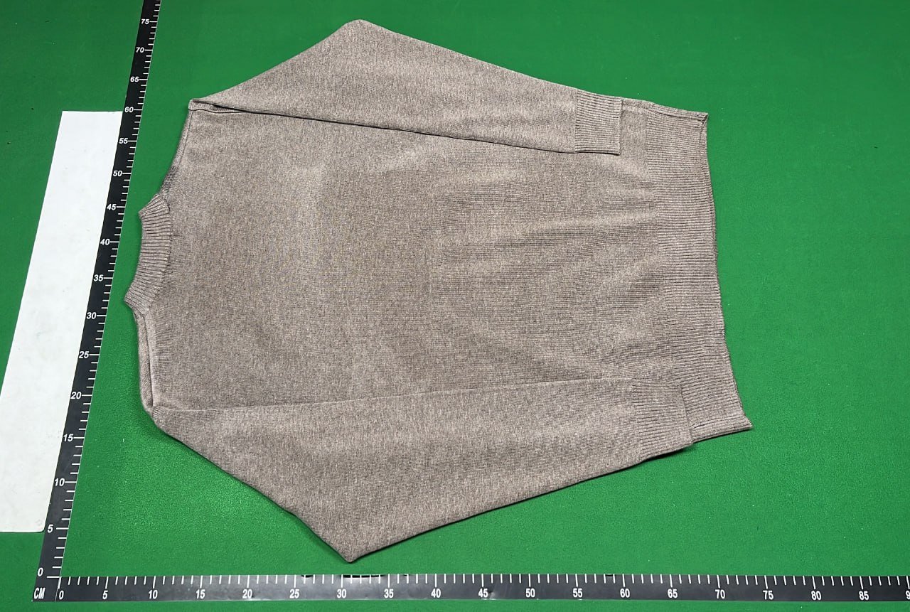  Men's Classic Plaid Knit Sweater with Embroidered Logo [2 styles] -2