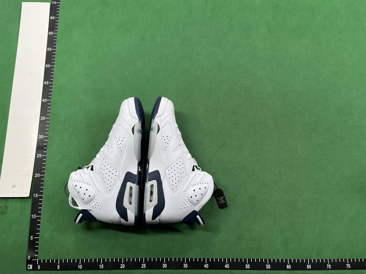 Air Jordan 6 Retro -2