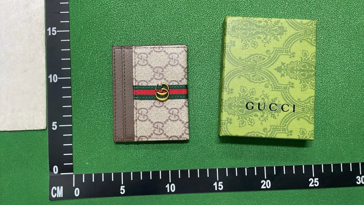Louis Vuitton Gucci Wallet -3