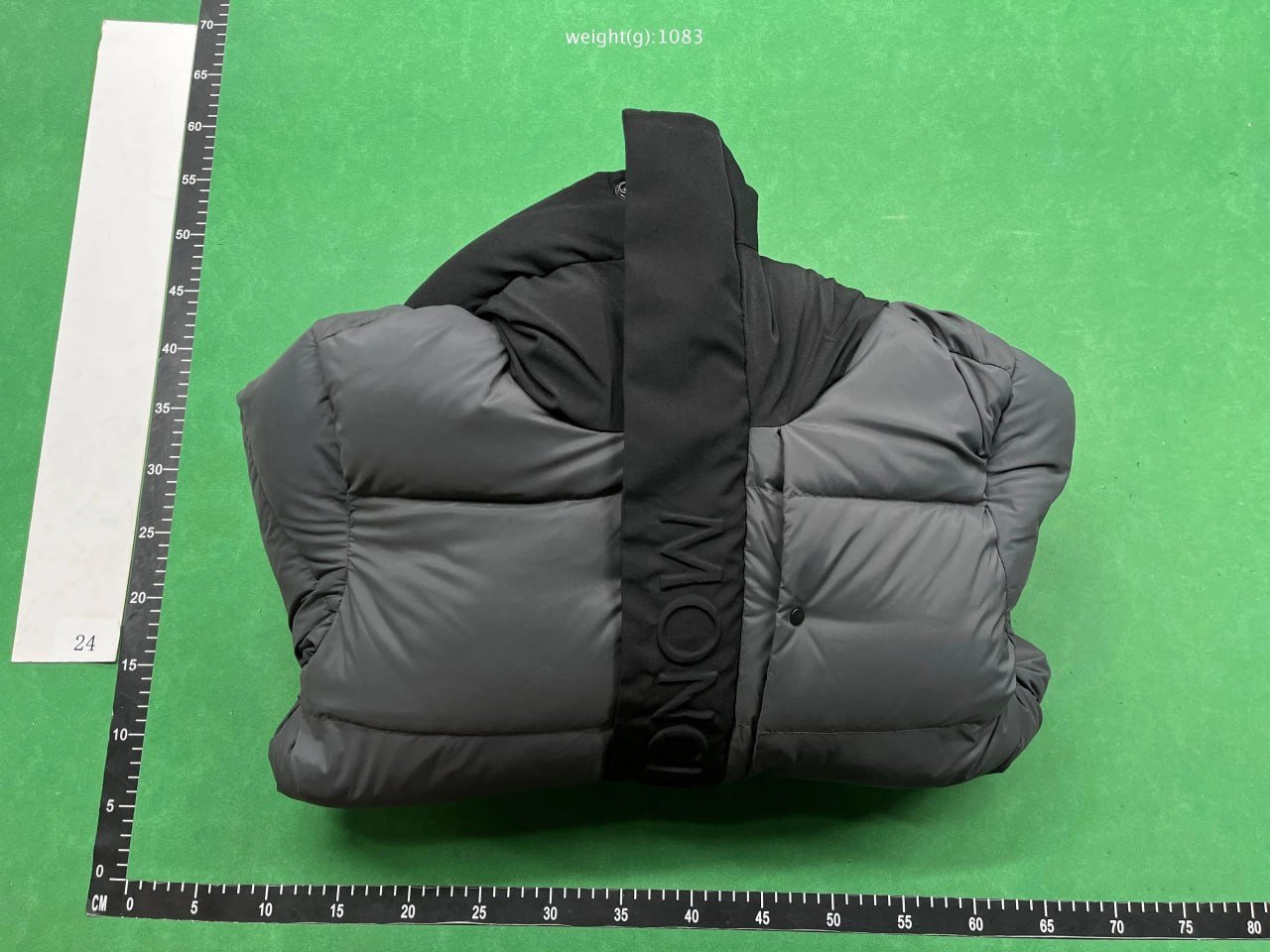 Moncler Down jacket -3
