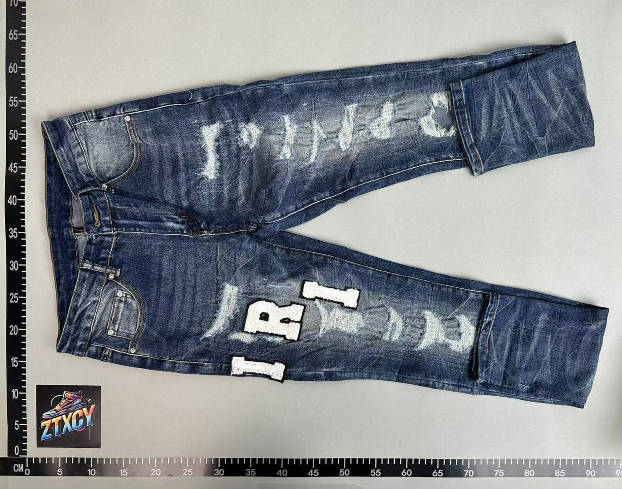 Amiri Jeans -2