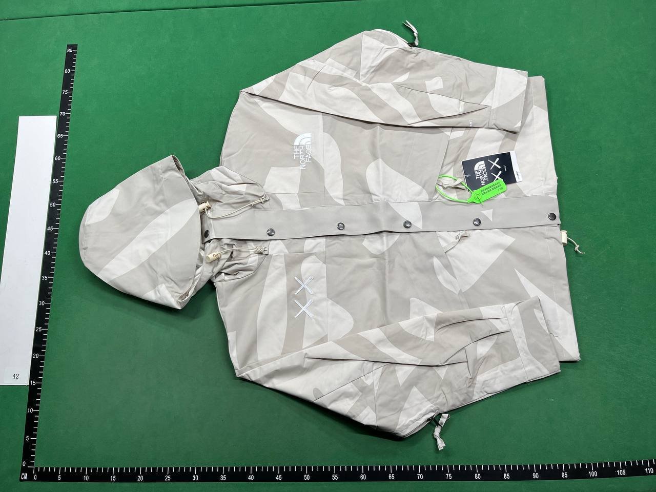 ARC’TERYX. Jacket -3