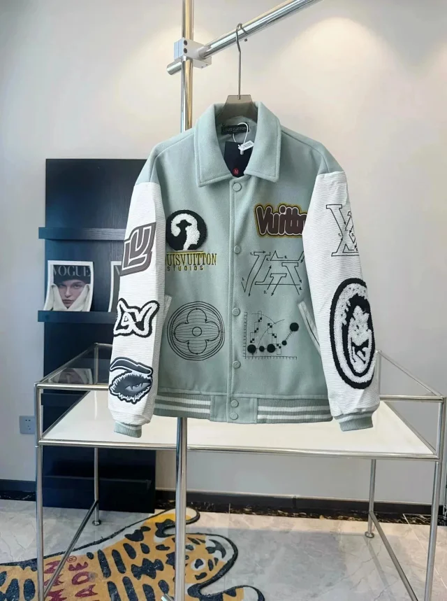 lv sweaterjacketsweatshirt -3