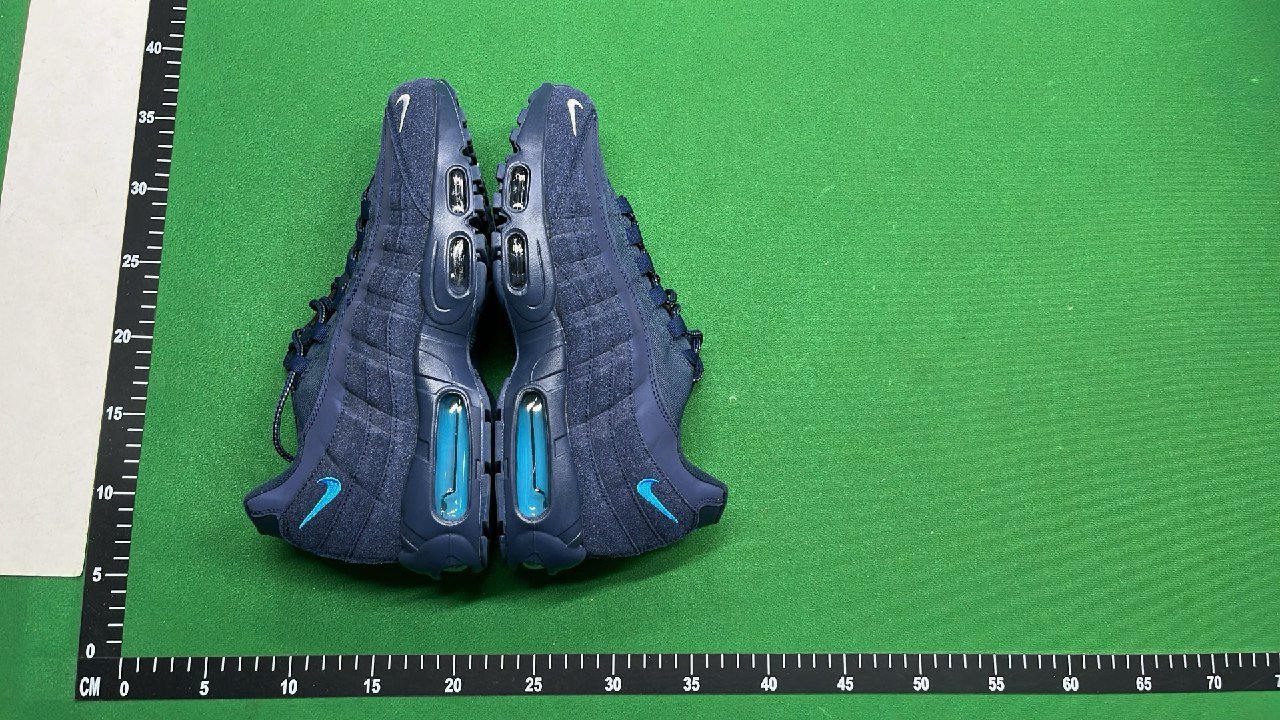 Nike Air Max 95 Sneakers - Classic Running Shoes for Men and Women  Shoes -3