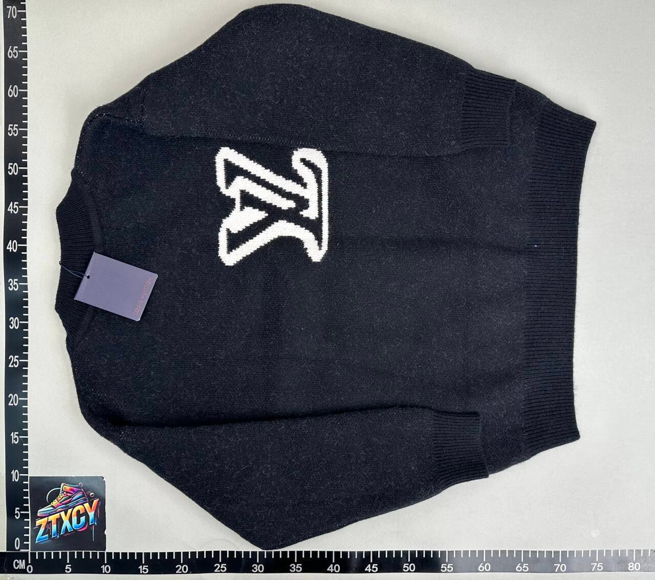 Louis Vuitton sweater -4