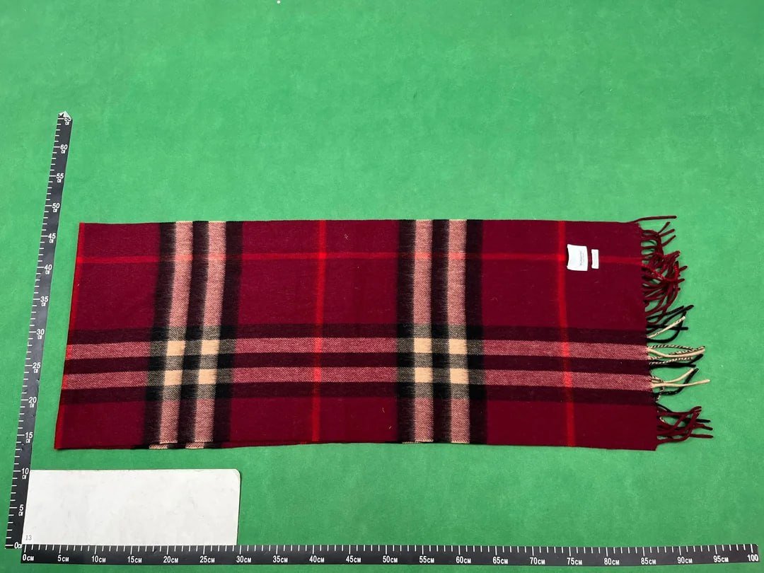 Burberry scarf -4
