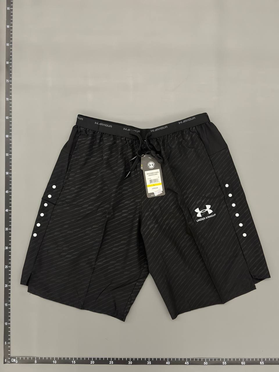 Under Armour shorts -2