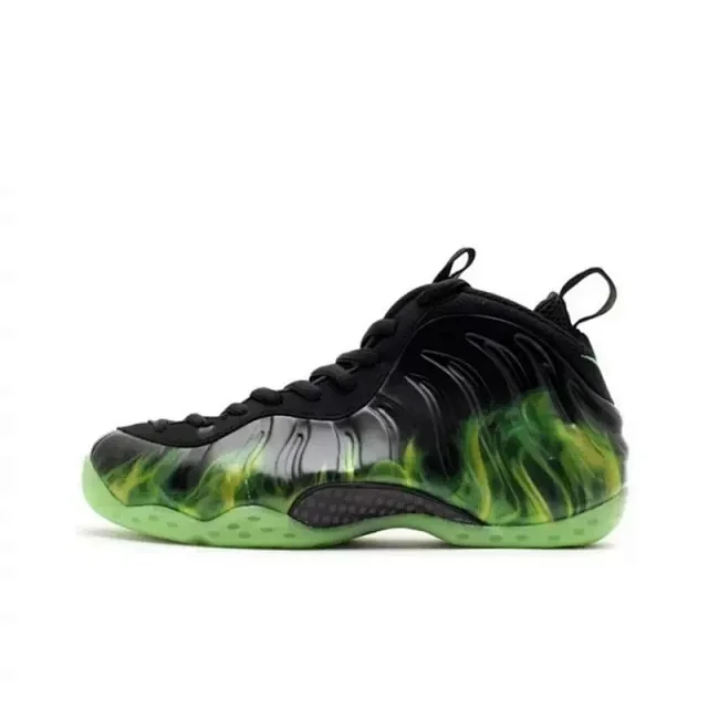 Nike Foamposite One -3