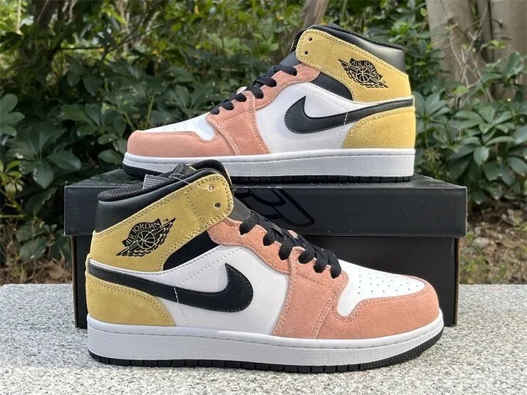 AJ1 -4