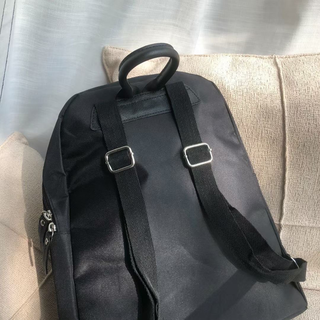  Chanel backpack -3