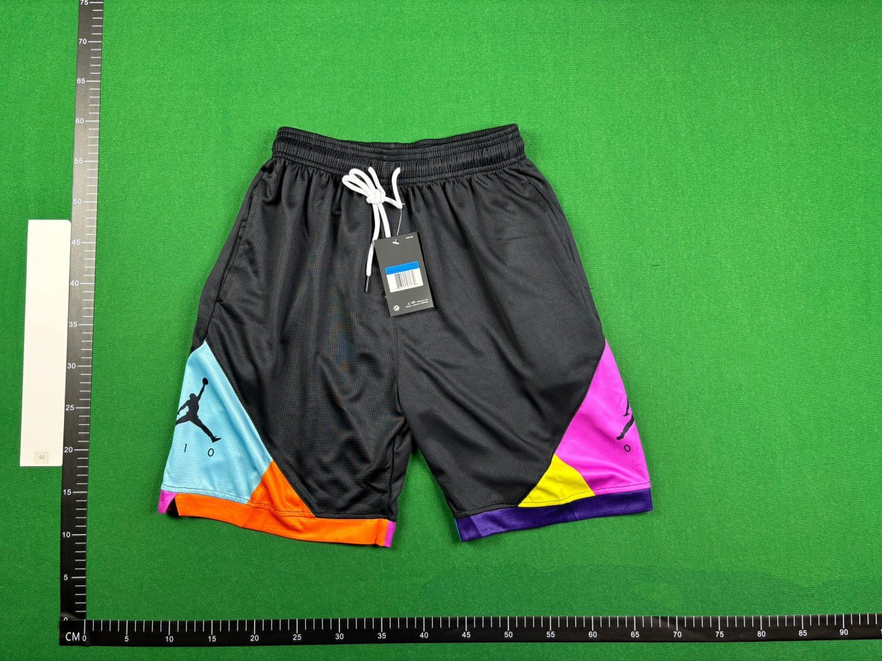 Nike sports shorts -2