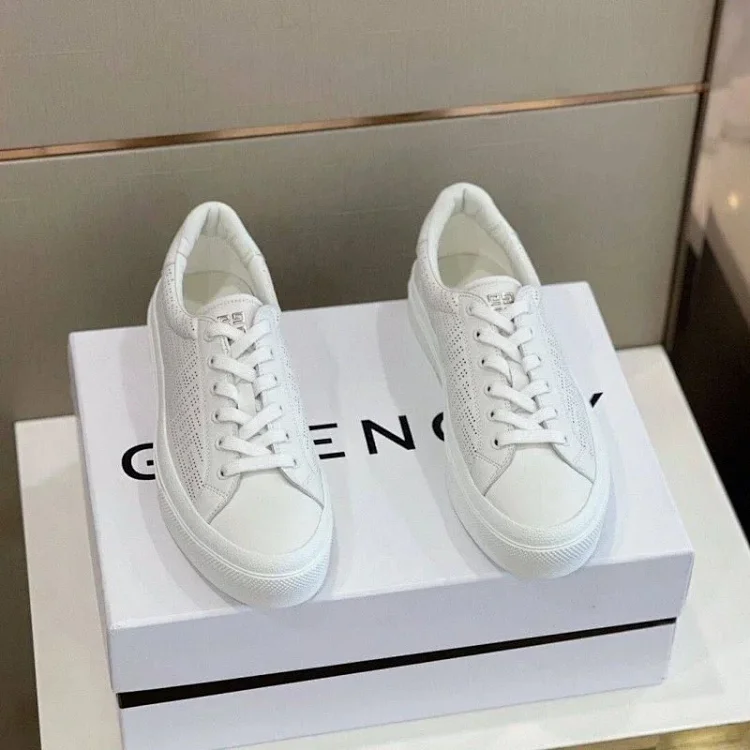 BESE quality Givenchy