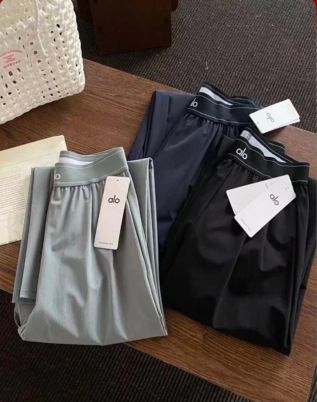 ALO yoga pants best -3