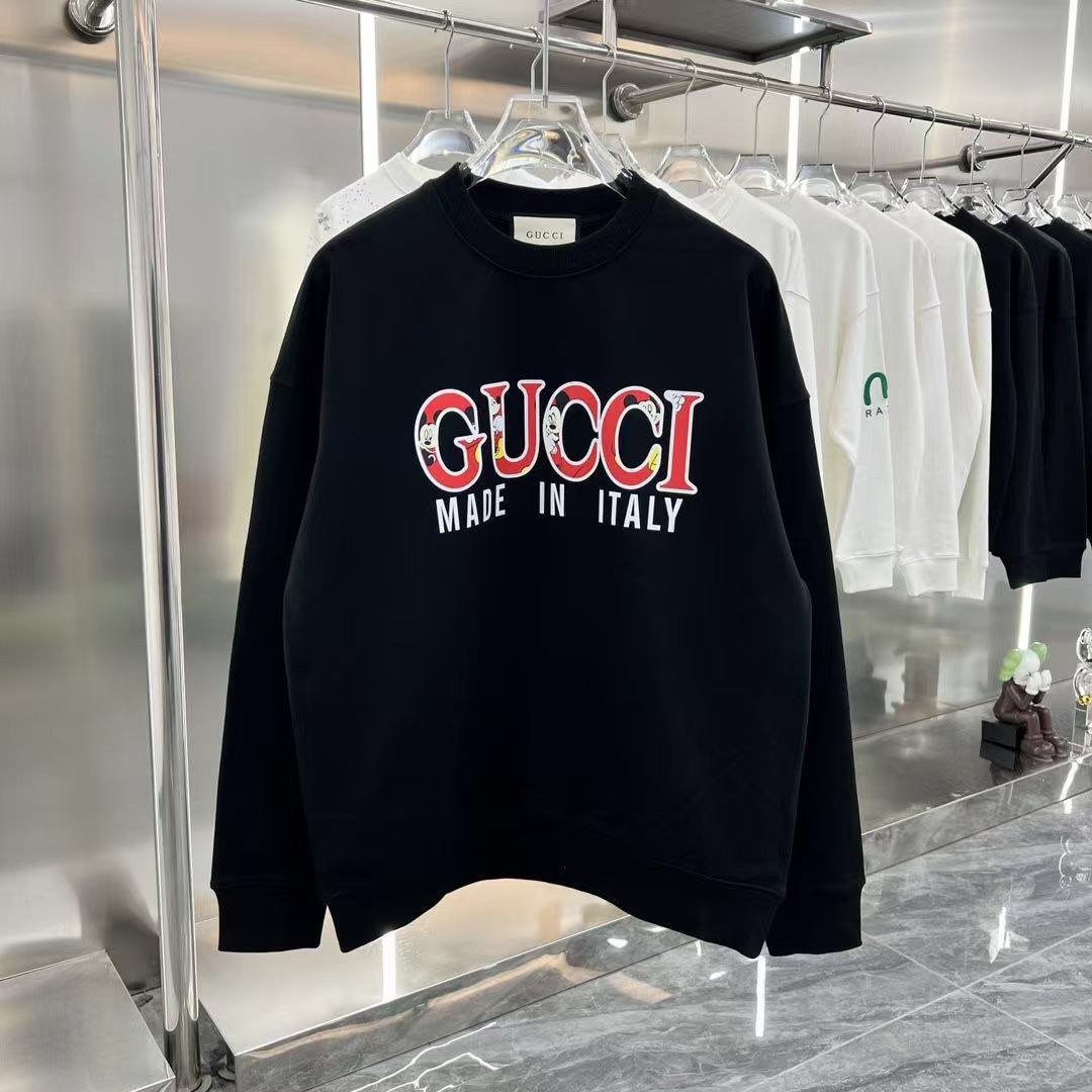 Gucci's new short sleeved shirt                 -2