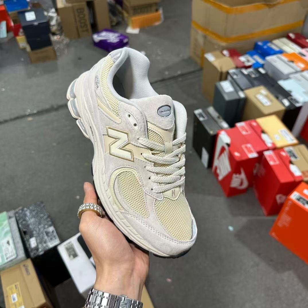 New Balance 2002 Sneakers [6 styles] -4