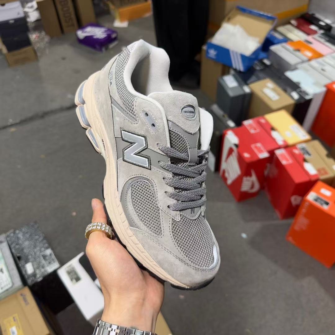 New Balance 2002 Sneakers [6 styles] -2