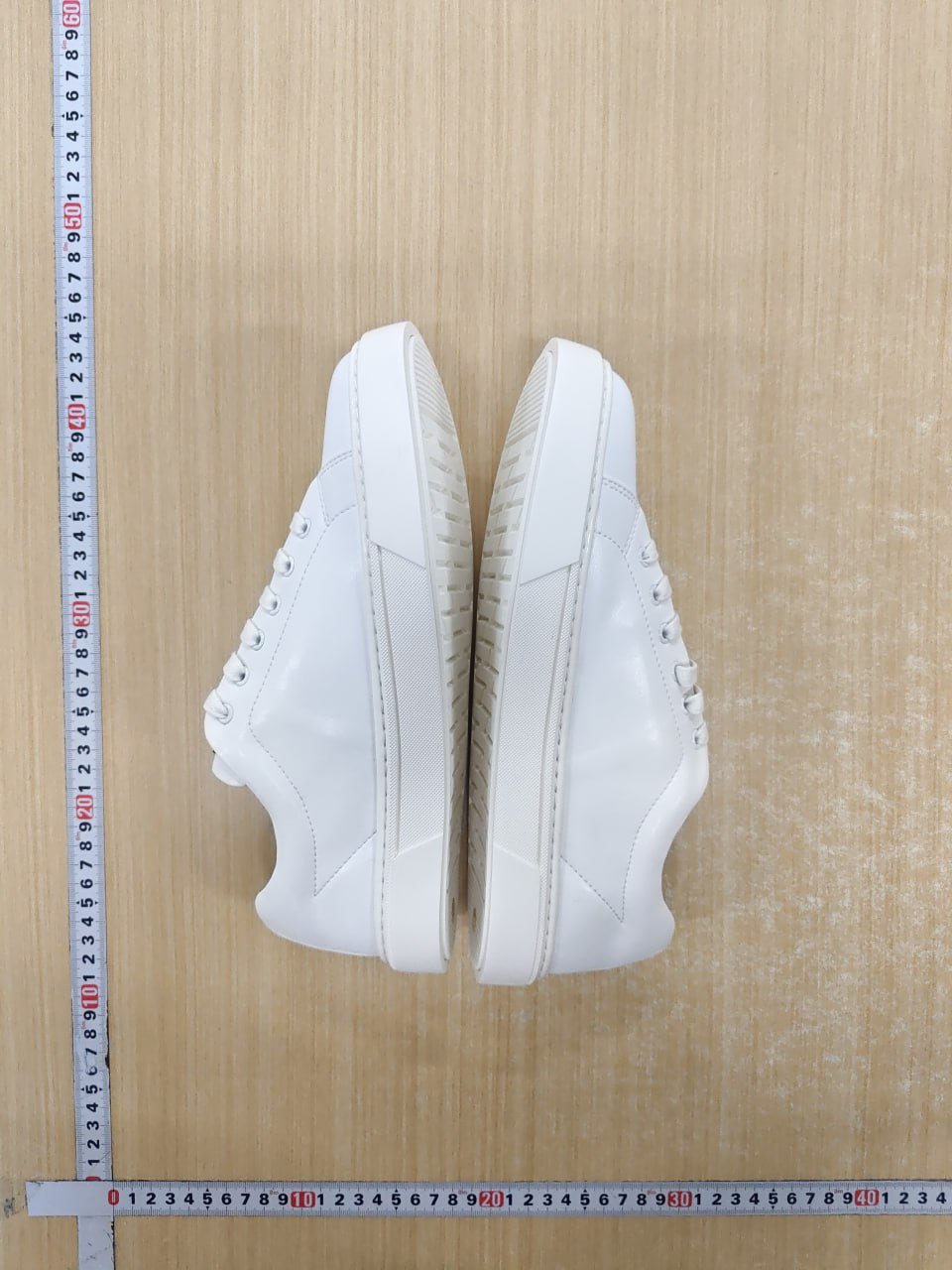 Louis Vuitton Low-Top Sneakers [7 styles] -3