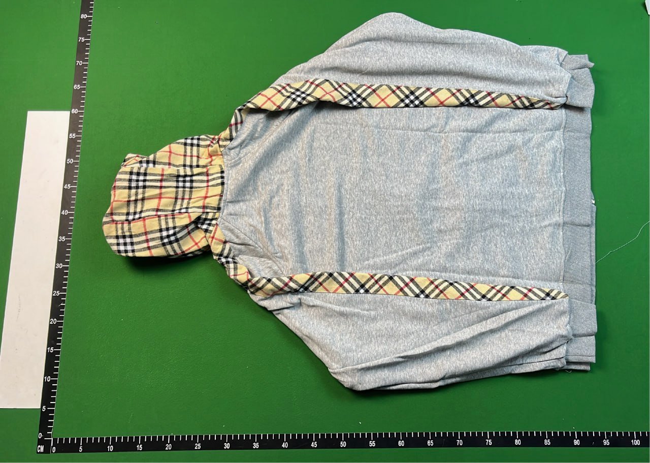 Burberry Vintage Check Detail Hoodie for Men -3
