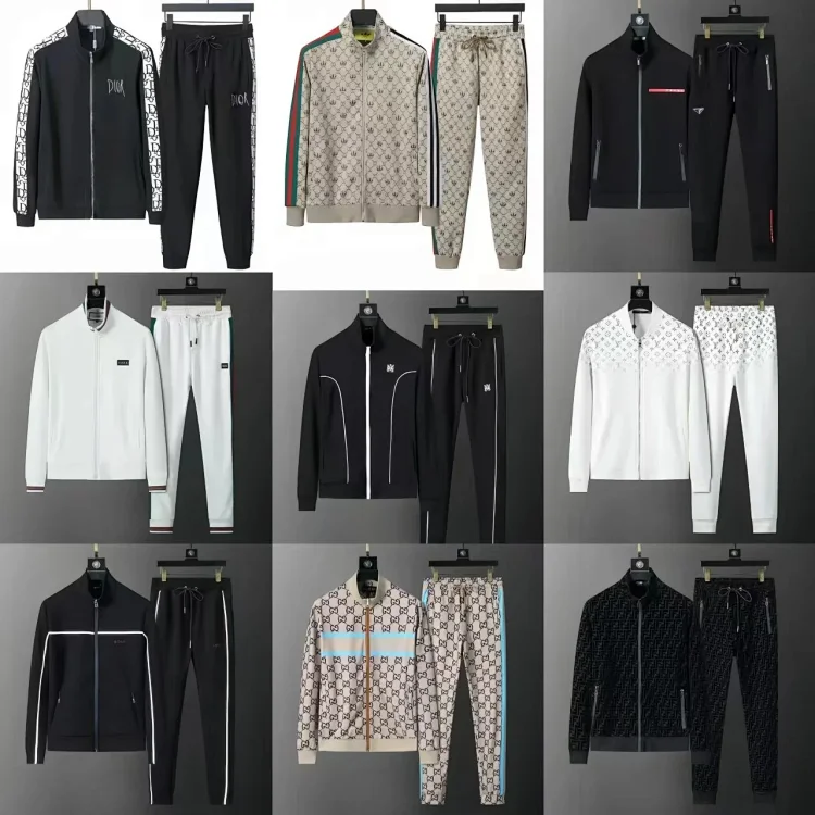 Gucci GG Supreme  Prada Linea 