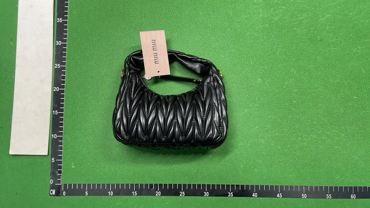 Miu Miu Matelassé Quilted Hobo Bag -2