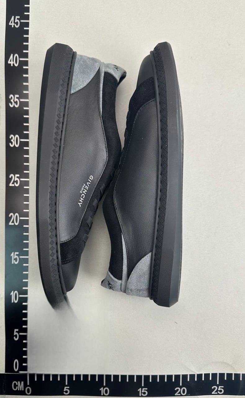 Givenchy B22 Sneakers [4 styles] -3