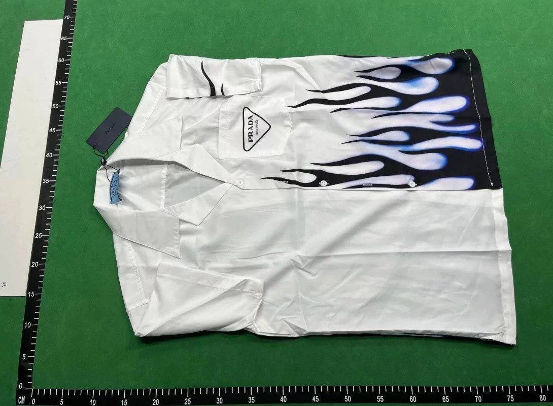 Prada T-shirt【high quality】 -3