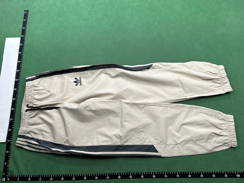 Adidas suit                                                                                            -3