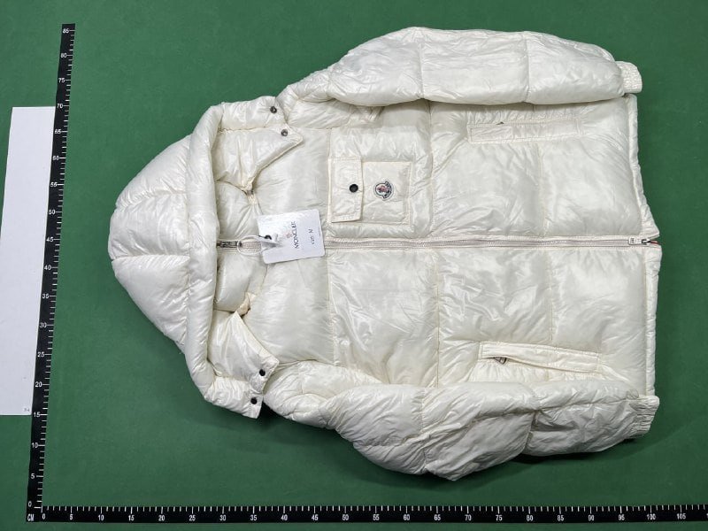 Moncler down jacket  (31 CP) -3