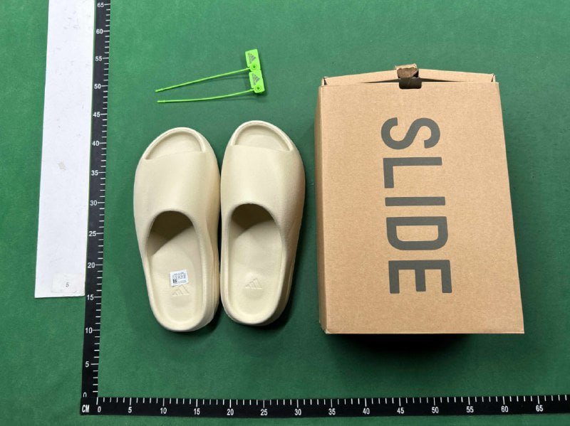 Yezzy slipper  (19 CP) -4