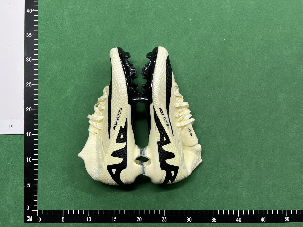 Nike soccer shoes -2