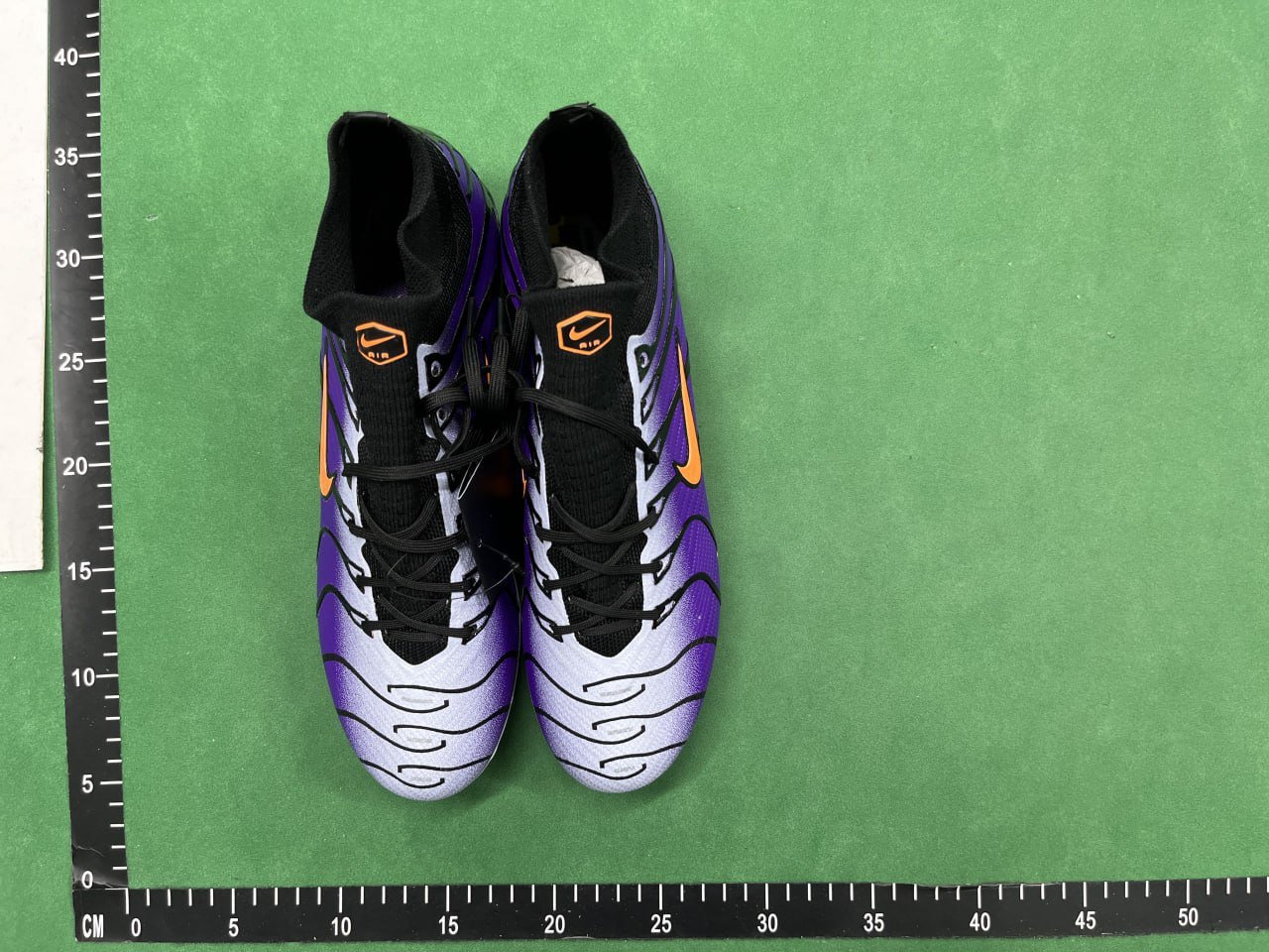  Nike soccer shoes  -4