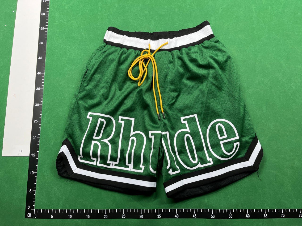 Rhude shorts  -4
