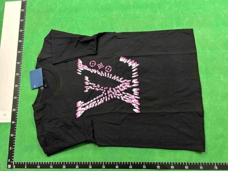 Louis Vuitton Suits -3