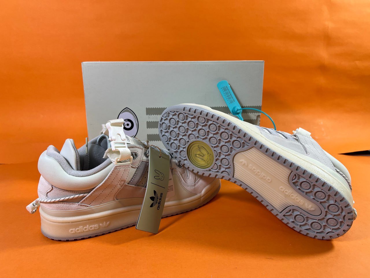 ADIDAS Bad Bunny Forum -3