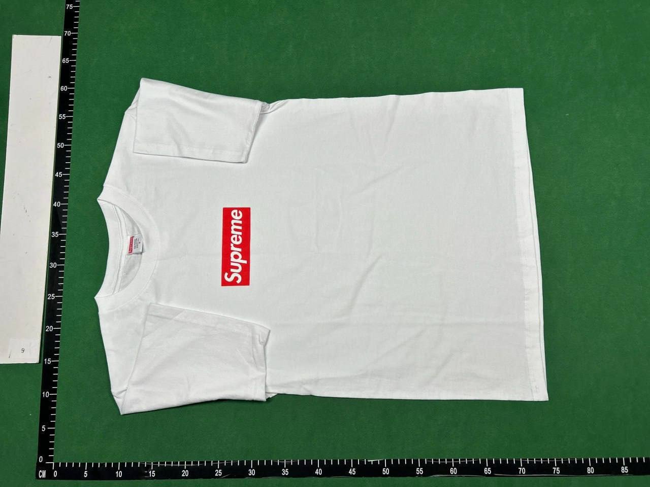 Supreme T-shirt  (32 CP) -4