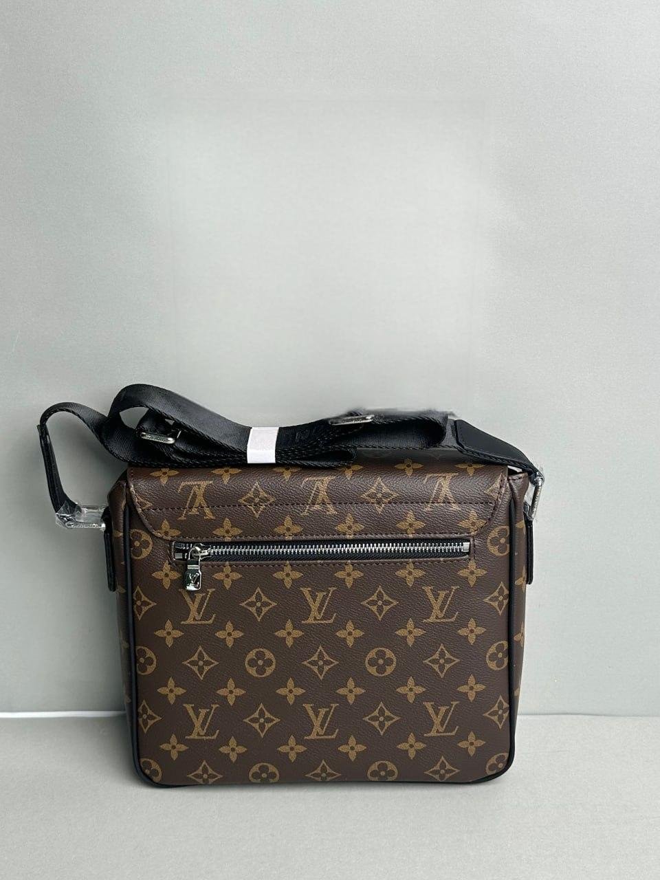 LV Bag -2