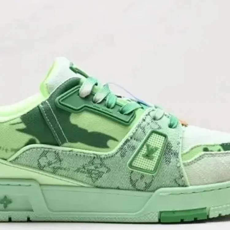 LOUIS VUITTON Trainer