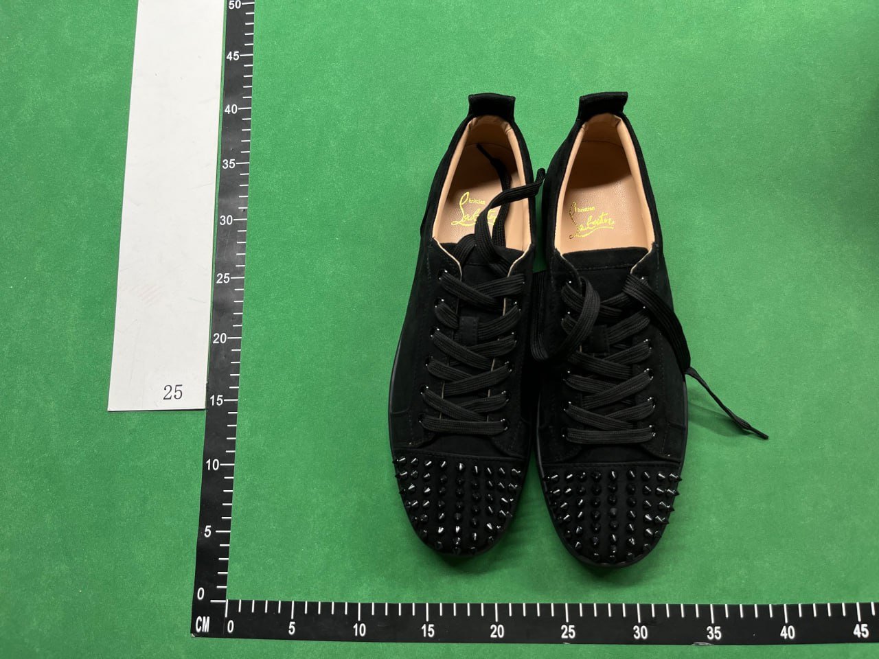 Christian Louboutin -3