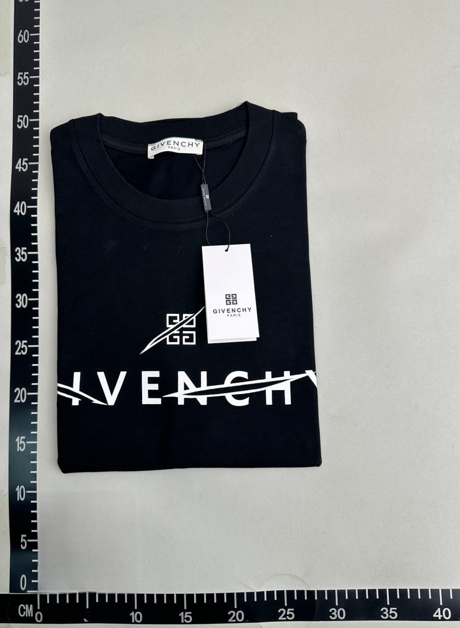Givenchy Tee -2
