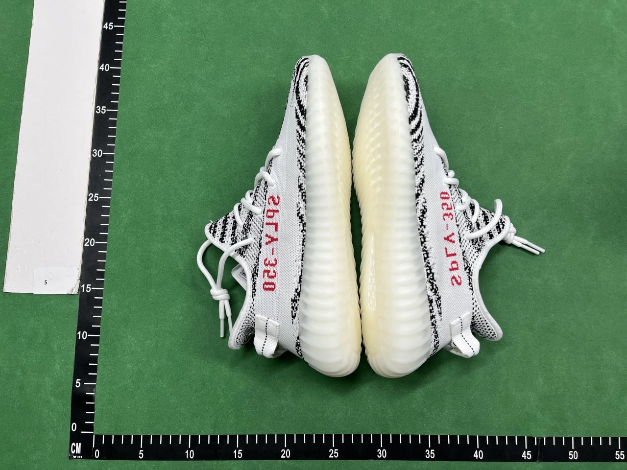 Yeezy Boost 350V2 -2