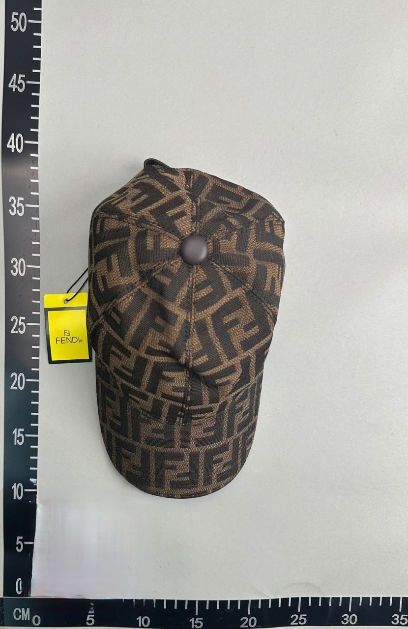  Prada hatFendi hatStone Island hatBalenciaga hatGucci hat -3