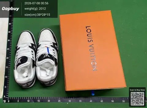 Embossed Print Low-top Fashion Sneakers P7B -5