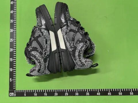 TT 8 Round-Toe Low-Top Sneakers -4
