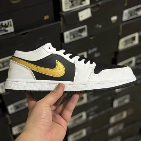 Air Jordan 1 Low Couple Sneake
