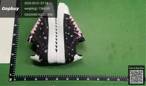 Hand-Painted Canvas Sneakers -3