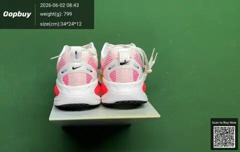CC V18 Sneakers -4