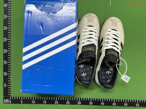 Top8YT Wear-Resistant Low-Top Sneakers Collection 1 -3