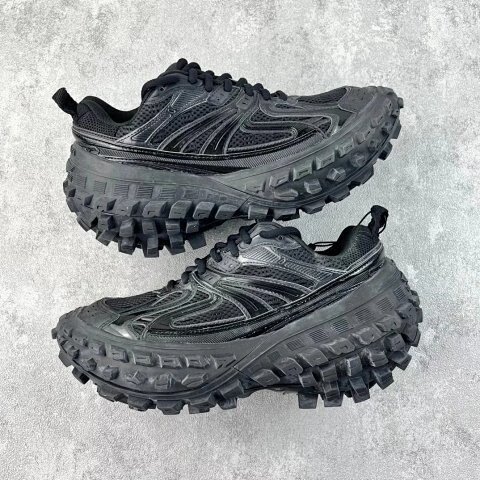 Balenciaga Tire Sneakers XA Ba