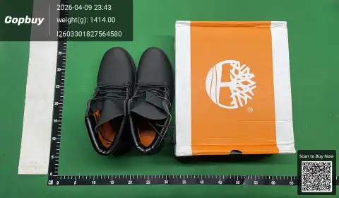 Putian-made Timberland‑style yellow boots, outdoor boots for men—durable leather high‑top Dr. Martens‑inspired boots; women’s sports shoes. -5