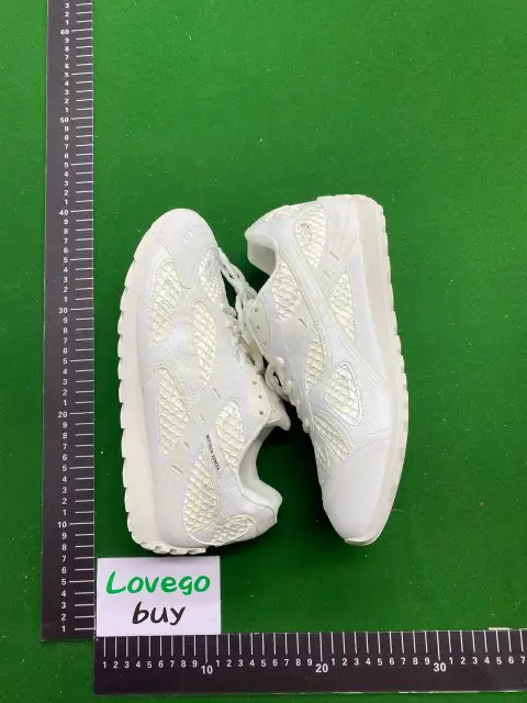 [Wang Yibo’s Style] Retro Mesh Clunky Sneakers, Non-Slip, Lightweight Silver Running Shoes for Spring and Autumn -2